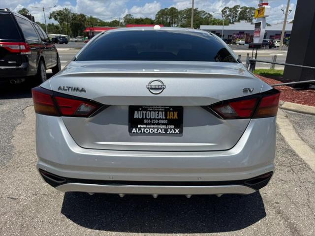 2023 Nissan Altima SV FWD