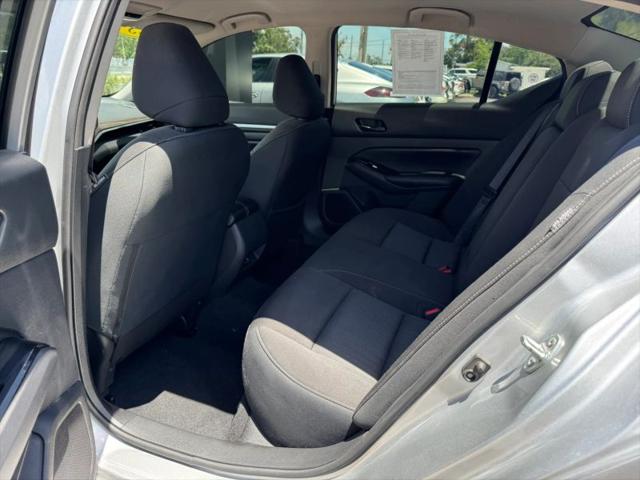 2023 Nissan Altima SV FWD