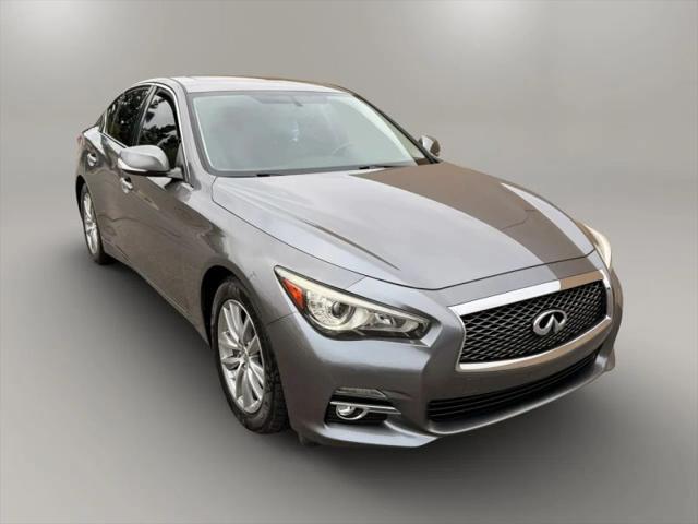 2015 INFINITI Q50 Premium