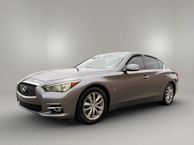 2015 INFINITI Q50 Premium