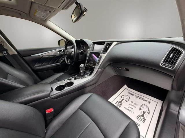 2015 INFINITI Q50 Premium
