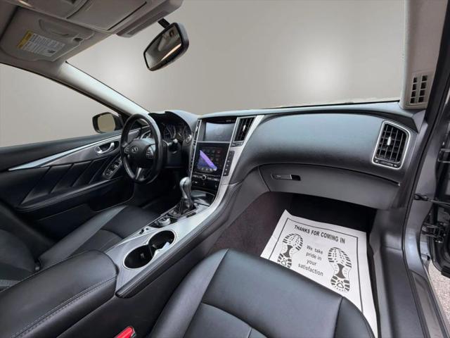 2015 INFINITI Q50 Premium
