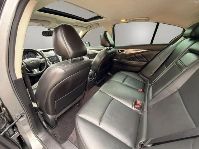 2015 INFINITI Q50 Premium