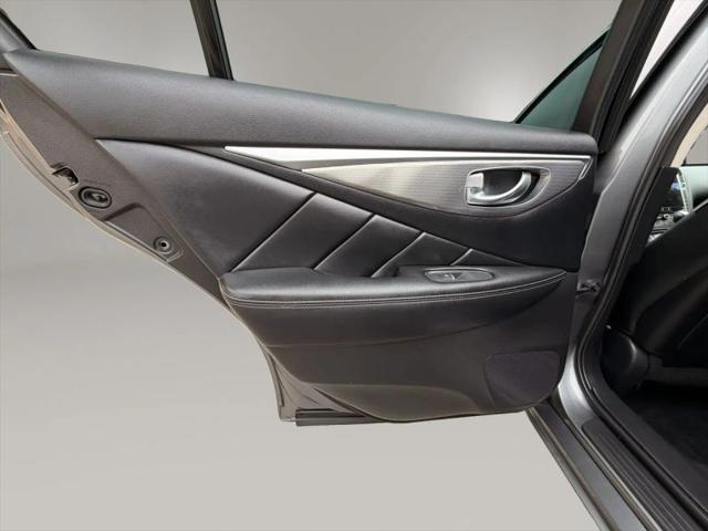 2015 INFINITI Q50 Premium