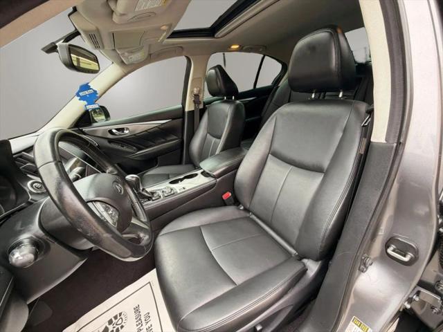 2015 INFINITI Q50 Premium