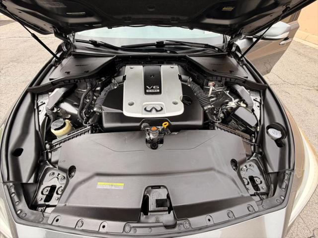 2015 INFINITI Q50 Premium