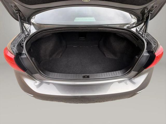 2015 INFINITI Q50 Premium