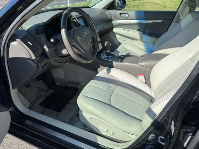 2012 INFINITI G25 G25x