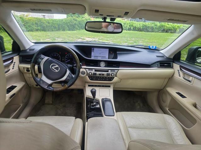 2013 Lexus ES 350 350