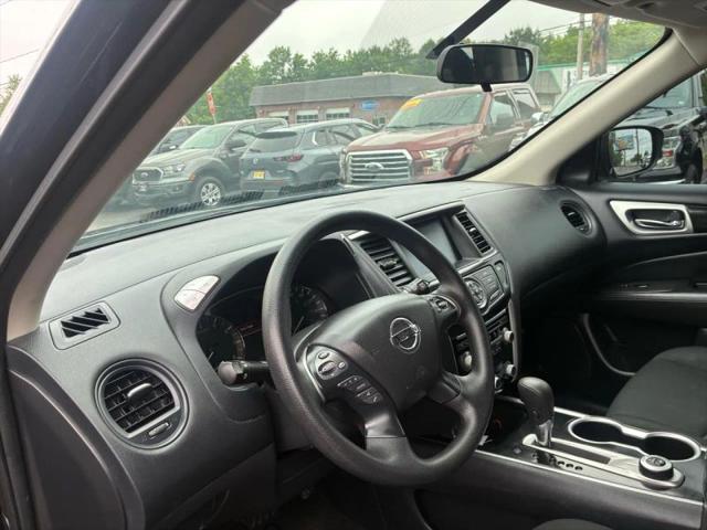 2020 Nissan Pathfinder S 4WD