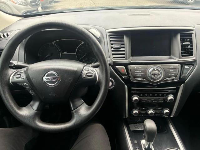 2020 Nissan Pathfinder S 4WD