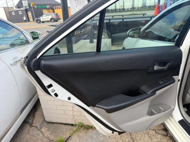 2012 Toyota Camry LE