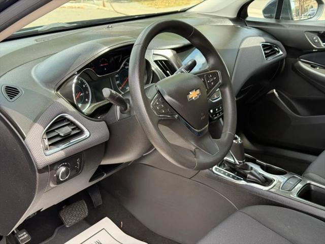 2017 Chevrolet Cruze LT Auto