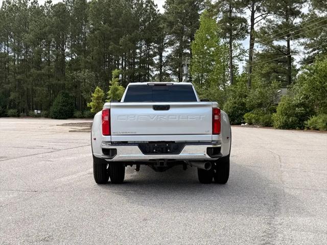 2021 Chevrolet Silverado 3500HD 4WD Crew Cab Long Bed LT