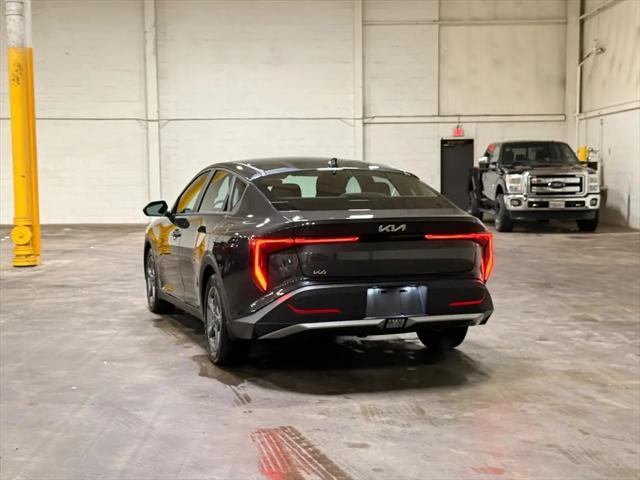 2025 Kia K4 LXS