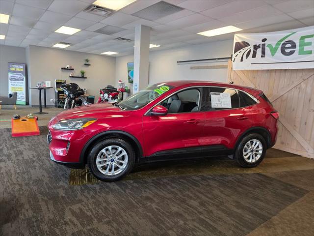2020 Ford Escape SE