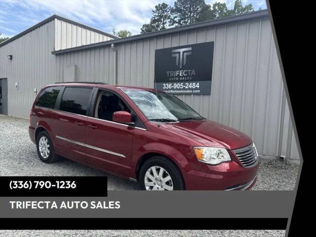 2014 Chrysler Town & Country Touring for sale in High Point, NC