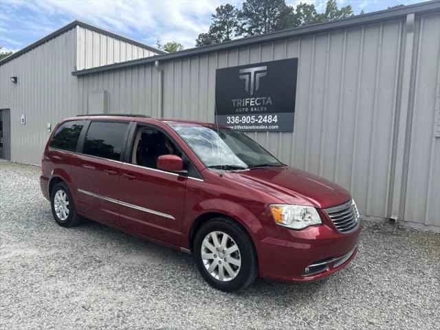 2014 Chrysler Town & Country Touring