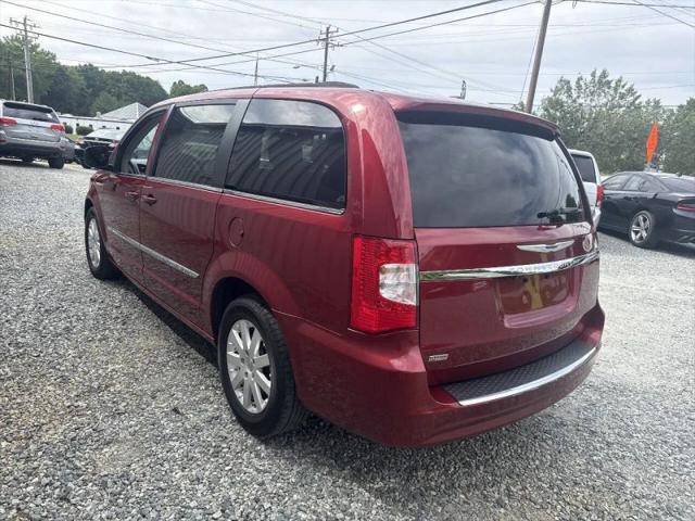 2014 Chrysler Town & Country Touring