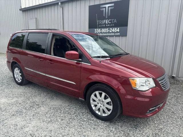 2014 Chrysler Town & Country Touring