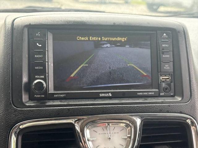2014 Chrysler Town & Country Touring