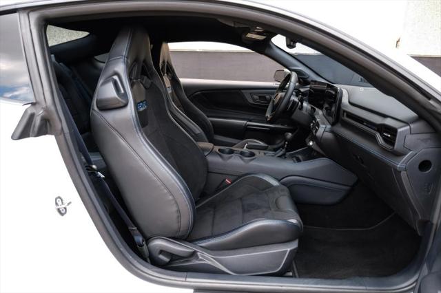 2024 Ford Mustang Dark Horse Fastback
