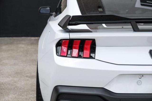 2024 Ford Mustang Dark Horse Fastback