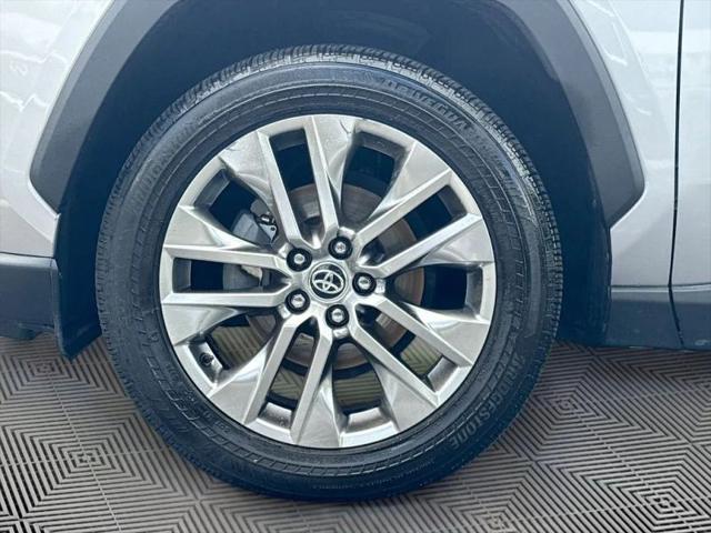 2021 Toyota RAV4 XLE Premium