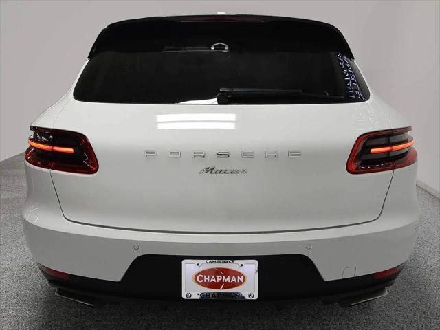 2017 Porsche Macan Macan