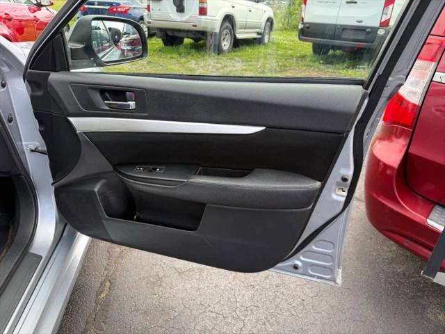 2013 Subaru Legacy 2.5i