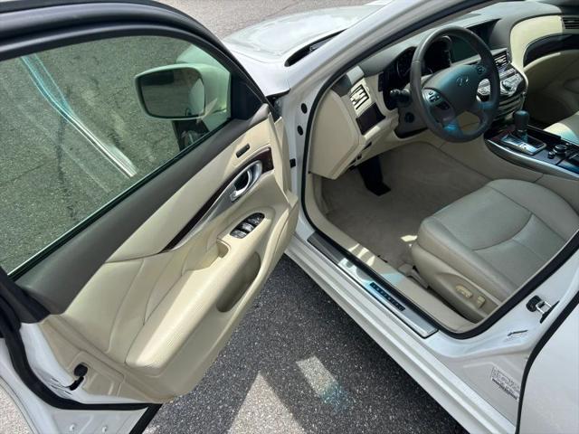 2012 INFINITI M35h M35h