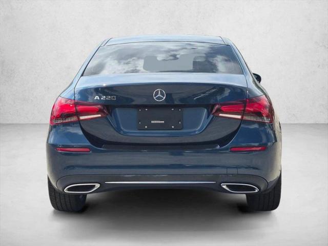 2021 Mercedes-Benz A 220 A 220