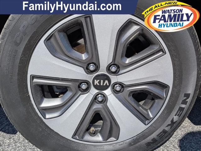 2017 Kia Niro LX