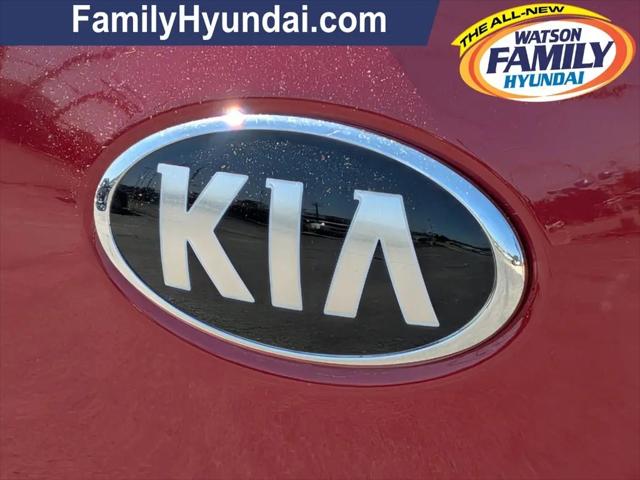 2017 Kia Niro LX