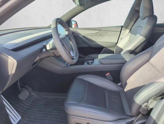 2026 Tesla Model Y Premium Rear-Wheel Drive