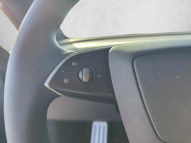 2026 Tesla Model Y Premium Rear-Wheel Drive