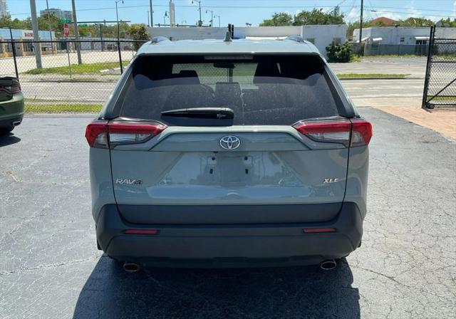 2023 Toyota RAV4 XLE