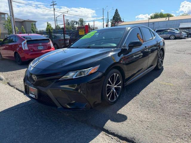 2018 Toyota Camry SE