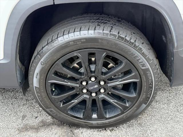 2023 GMC Acadia FWD SLT