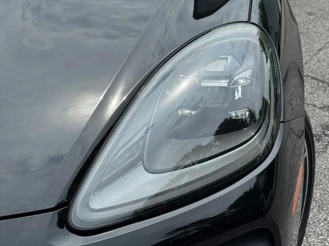 2023 Porsche Cayenne Platinum Edition