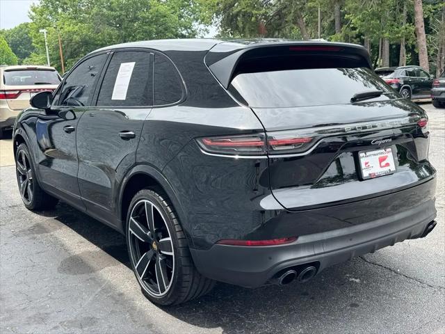 2023 Porsche Cayenne Platinum Edition