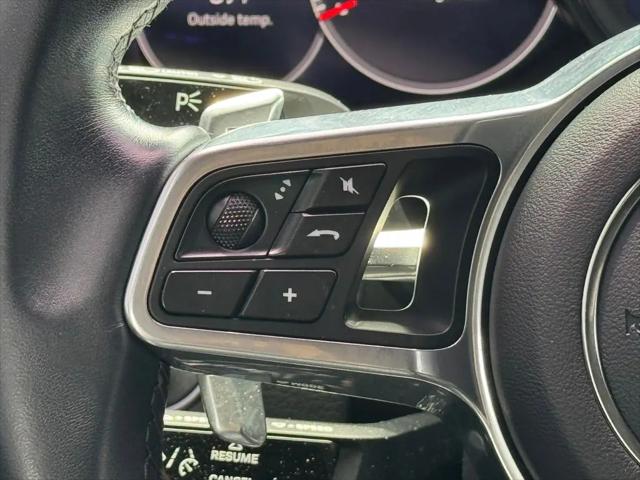 2023 Porsche Cayenne Platinum Edition