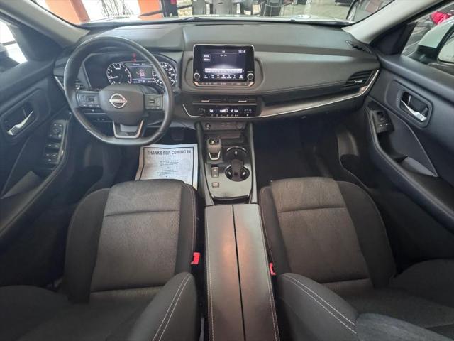 2025 Nissan Rogue SV FWD