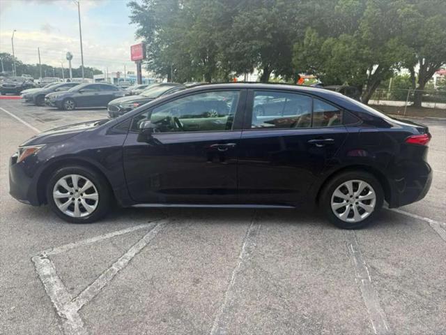 2022 Toyota Corolla LE