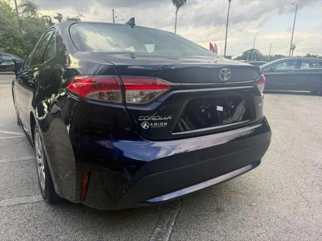 2022 Toyota Corolla LE