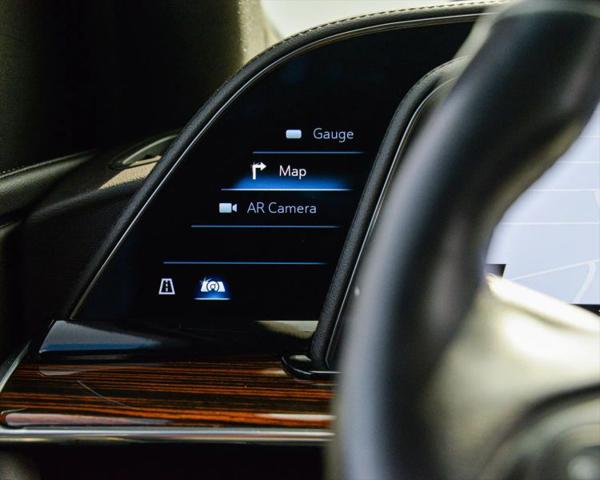 2023 Cadillac Escalade ESV 4WD Luxury