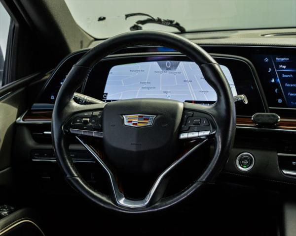 2023 Cadillac Escalade ESV 4WD Luxury