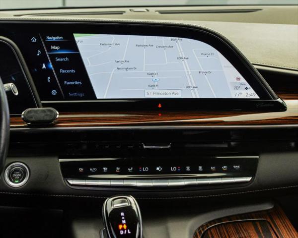 2023 Cadillac Escalade ESV 4WD Luxury