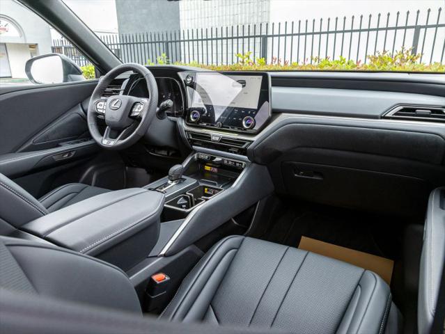 2026 Lexus TX 500h F SPORT Performance Premium