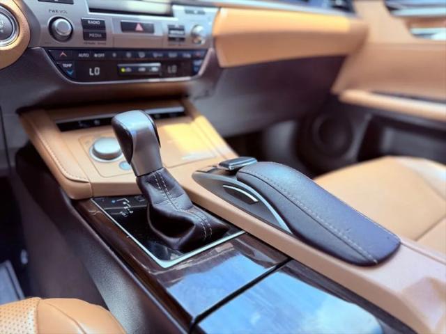 2016 Lexus ES 350 350